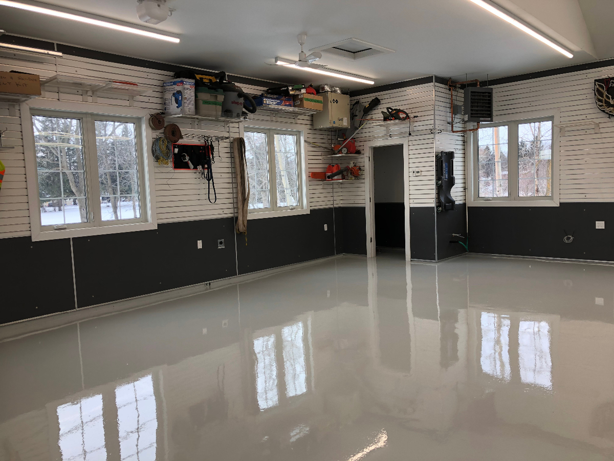 Garage with epoxy floor